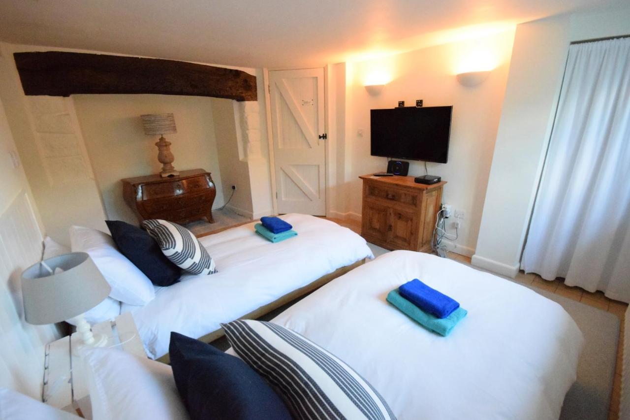 Greystone Cottage - Sea Views, Short Stroll To A Beautiful Sandy Beach Brook  Eksteriør billede